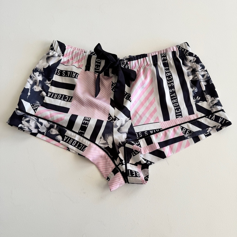 Victoria's Secret - Angel PJ Shorts and Tee in White Pink & Black - Picture 2 of 7
